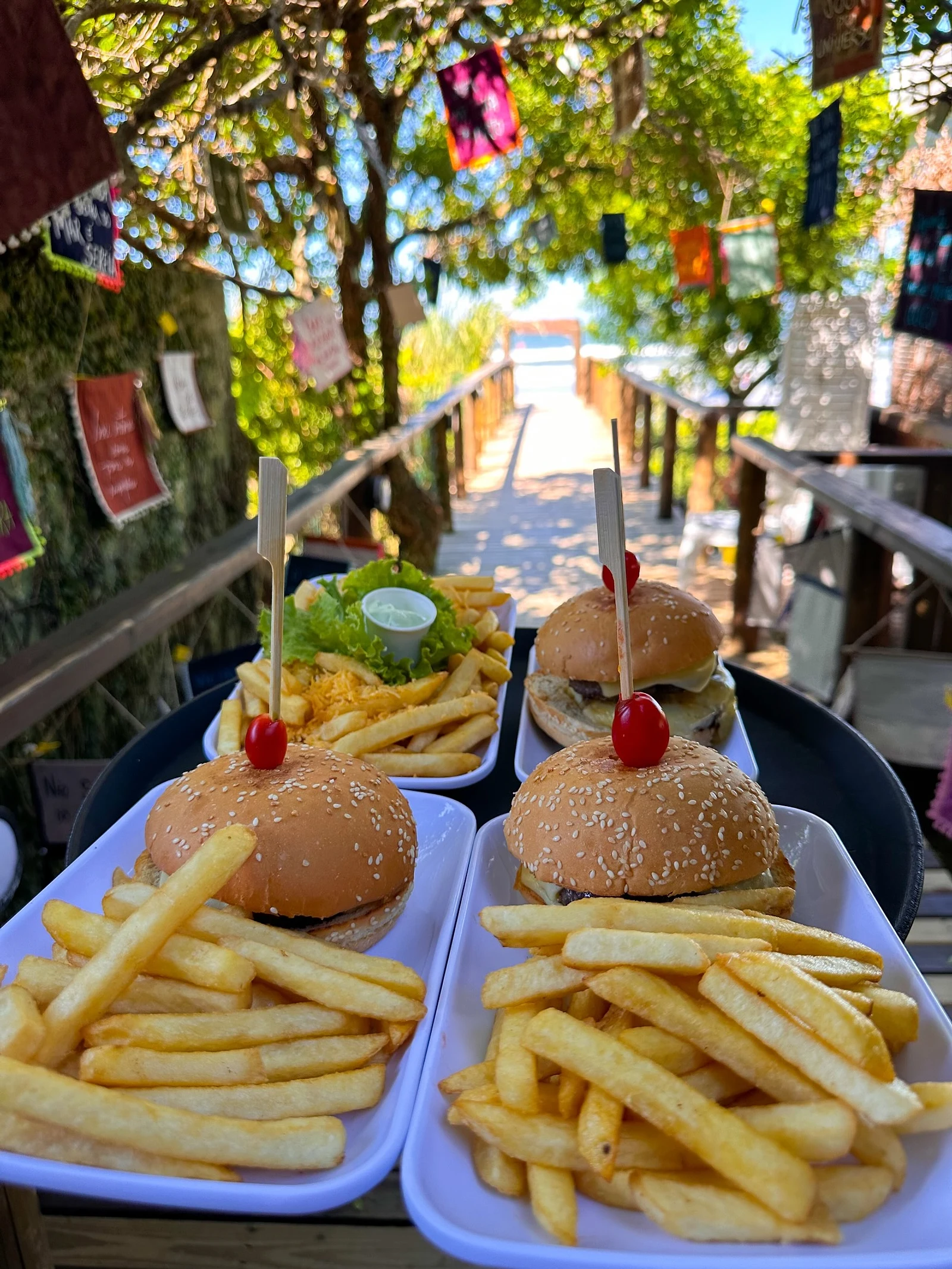 Canto do Macuco, Bombinhas